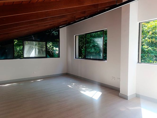 Casa de 3 alcobas en venta en El Poblado, Medellín, 150 m² · foto 12 de 20