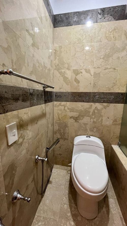 Apartamento de 3 alcobas en venta en Cristales, Cali, 124 m² · foto 17 de 24