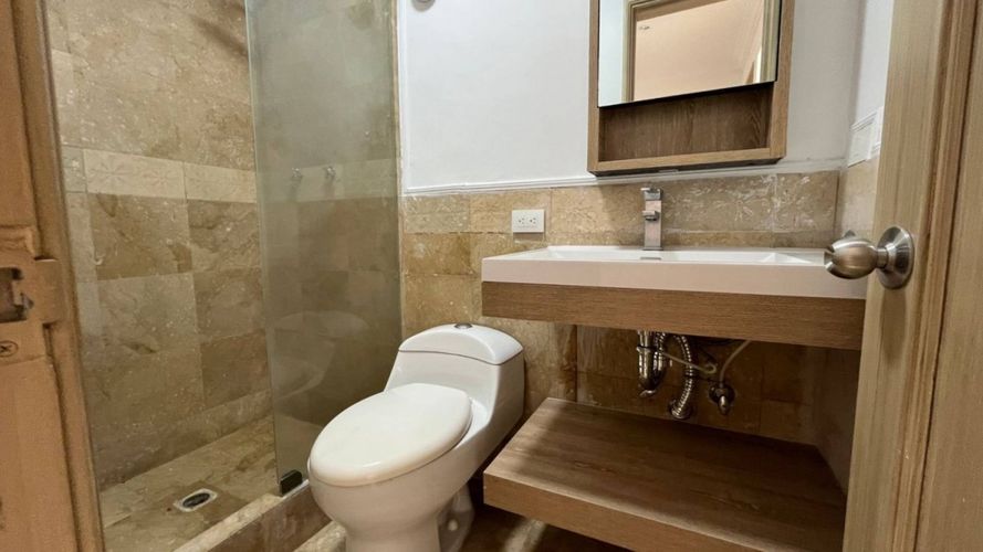 Apartamento de 3 alcobas en venta en Cristales, Cali, 124 m² · foto 23 de 24