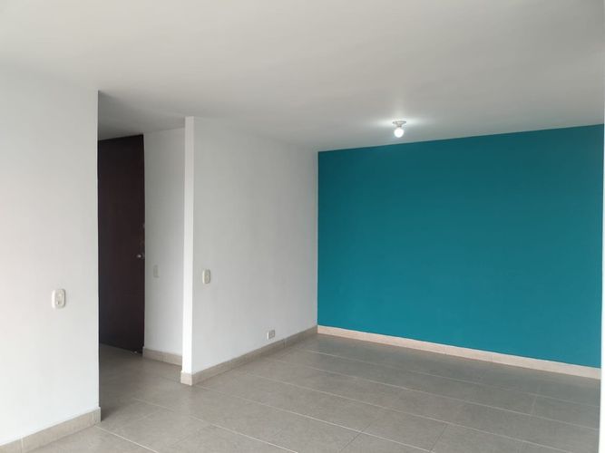 Apartamento de 2 alcobas en arriendo en El Poblado, Medellín, 65 m² · foto 5 de 14