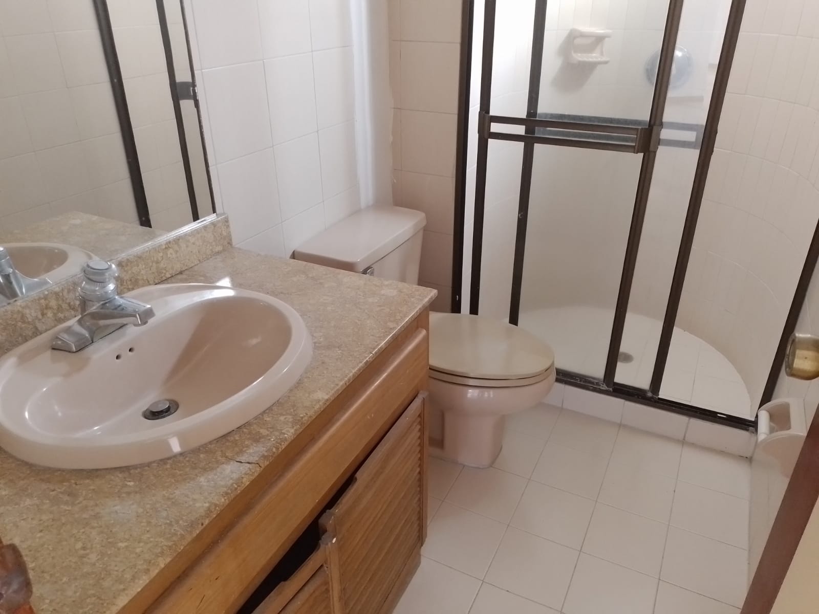 Apartamento en arriendo en Laureles, Medellín · foto 17 de 20