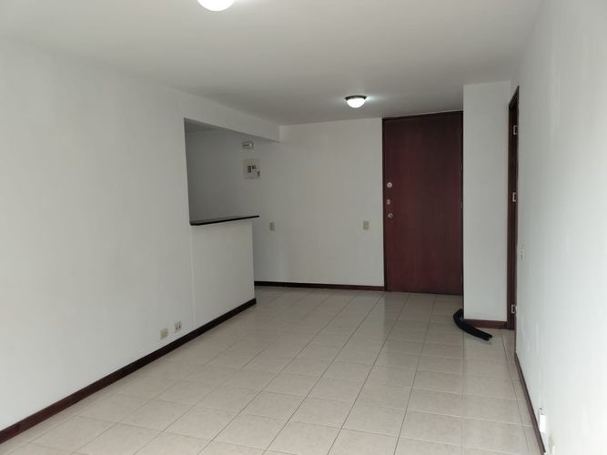 Apartamento de 1 alcoba en arriendo en El Poblado, Medellín, 43 m² · foto 3 de 13