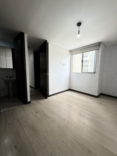 Apartamento de 2 alcobas en venta en Aves Maria, Sabaneta, 50 m² · foto 5 de 16