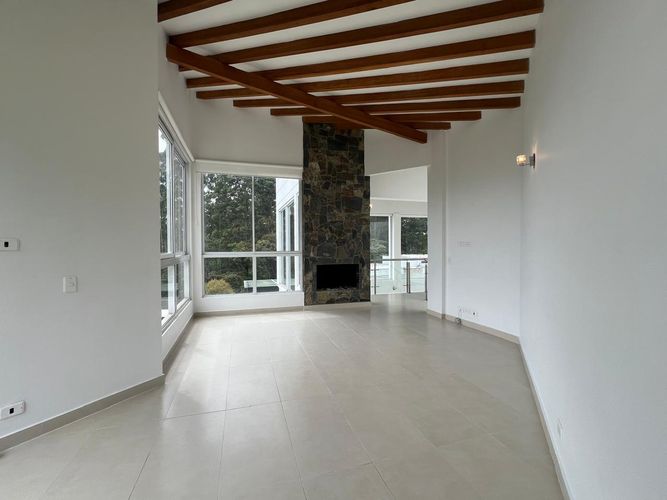 Casa de 4 alcobas en venta en El Carmen De Viboral, El Carmen de Viboral, 418 m² · foto 4 de 20