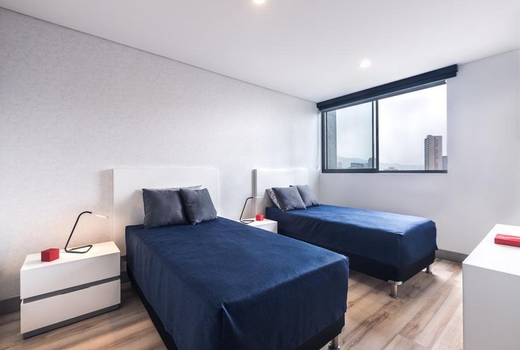 Apartamento de 3 alcobas en venta en El Poblado, Medellín, 137 m² · foto 7 de 15