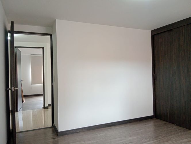 Apartamento de 3 alcobas en arriendo en Laureles, Medellín, 130 m² · foto 8 de 18