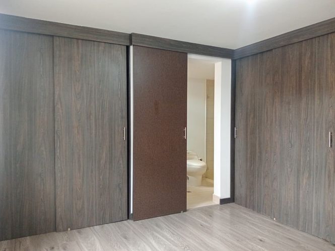Apartamento de 3 alcobas en arriendo en Laureles, Medellín, 130 m² · foto 10 de 18