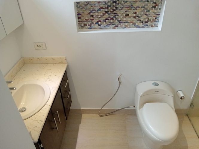 Apartamento de 3 alcobas en arriendo en Laureles, Medellín, 130 m² · foto 16 de 18