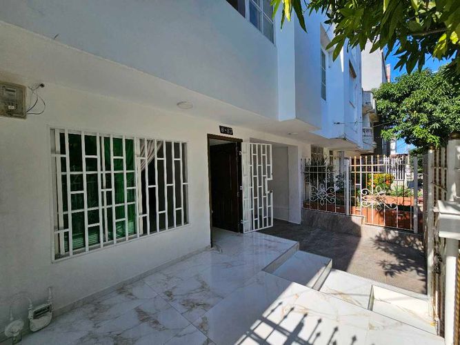 Casa de 4 alcobas en venta en Villa Campestre, Barranquilla, 220 m² · foto 2 de 24