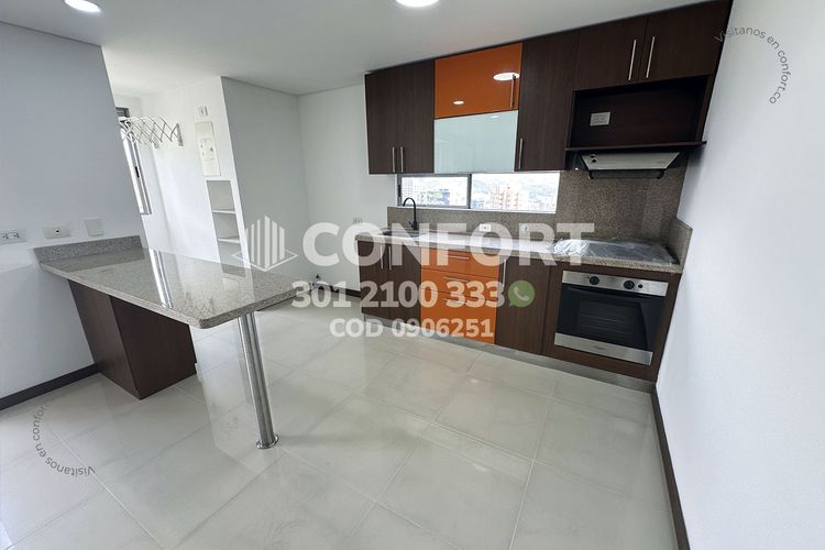 Apartamento de 3 alcobas en arriendo en Los Parra, Medellín, 112 m² · foto 8 de 24