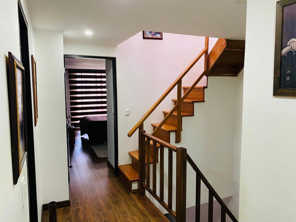 Casa en venta en Villa Del Prado, Bogotá · foto 3 de 13