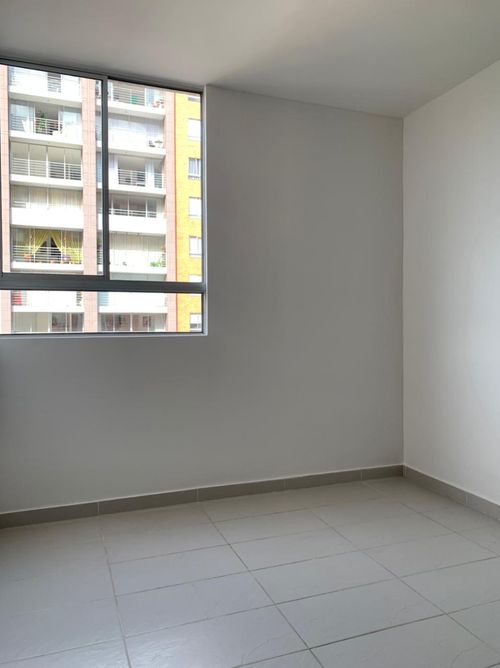 Apartamento de 3 alcobas en venta en Guayanas, Floridablanca, 83 m² · foto 9 de 14