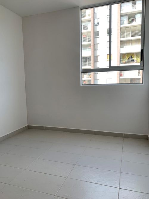 Apartamento de 3 alcobas en venta en Guayanas, Floridablanca, 83 m² · foto 10 de 14