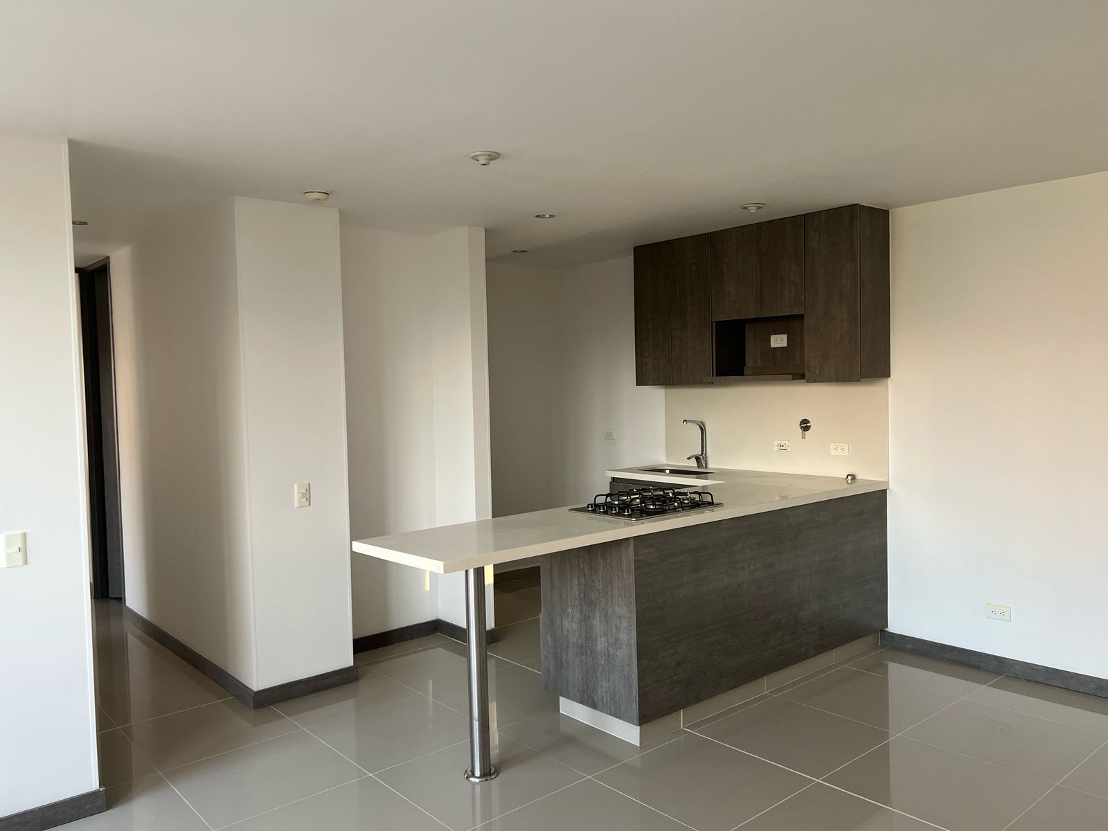 Apartamento en venta en El Chingui, Envigado · foto 2 de 13