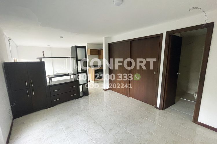 Apartaestudio en arriendo en Los Balsos, Medellín, 50 m² · foto 9 de 12