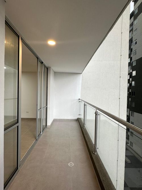 Apartamento de 3 alcobas en venta en Valle Del Lili, Cali, 116 m² · foto 2 de 21