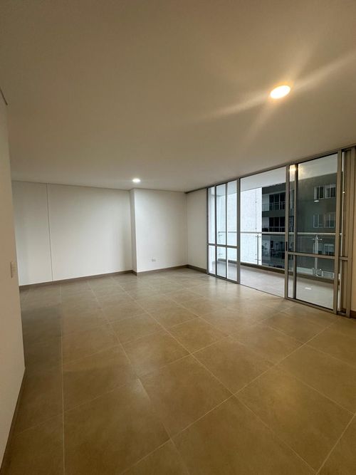 Apartamento de 3 alcobas en venta en Valle Del Lili, Cali, 116 m² · foto 8 de 21