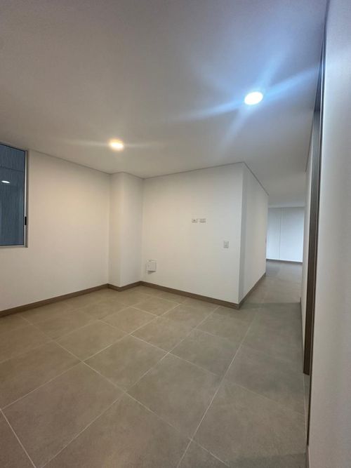 Apartamento de 3 alcobas en venta en Valle Del Lili, Cali, 116 m² · foto 10 de 21
