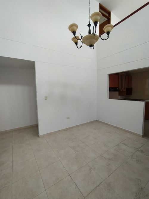 Casa de 4 alcobas en venta en San Alonso, Bucaramanga, 107 m² · foto 13 de 24