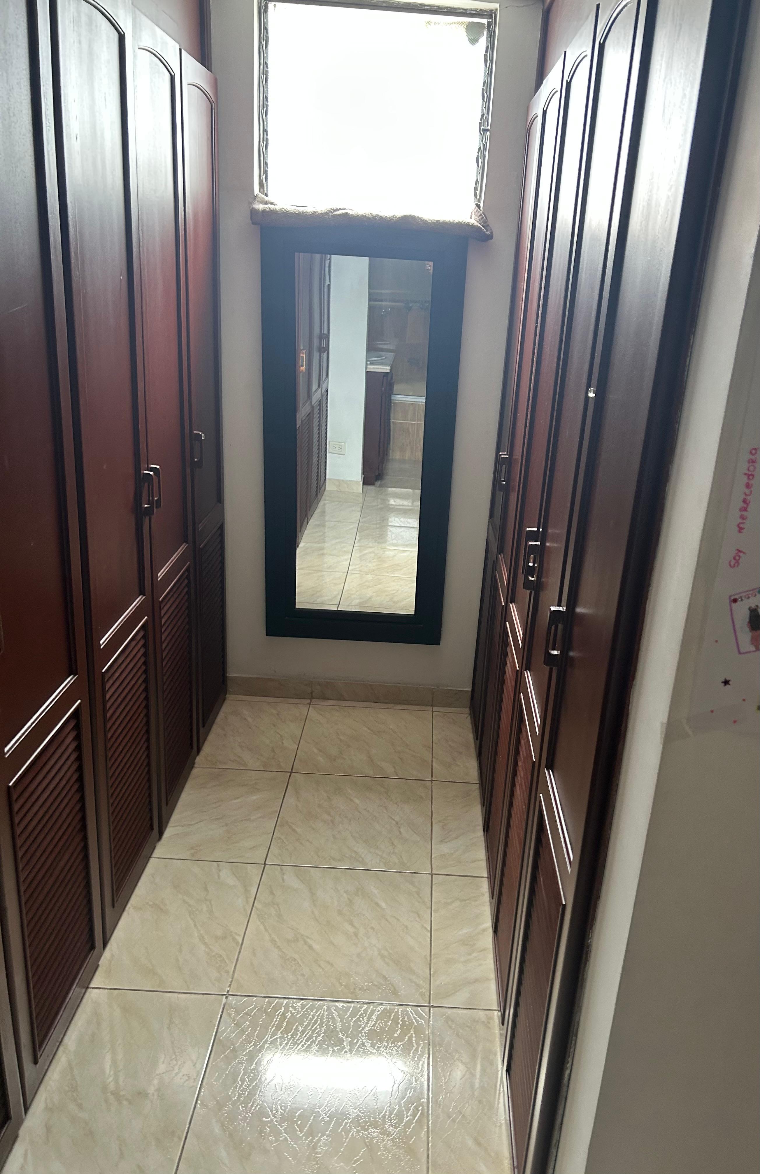 Apartamento en venta en Pinares, Pereira · foto 3 de 15