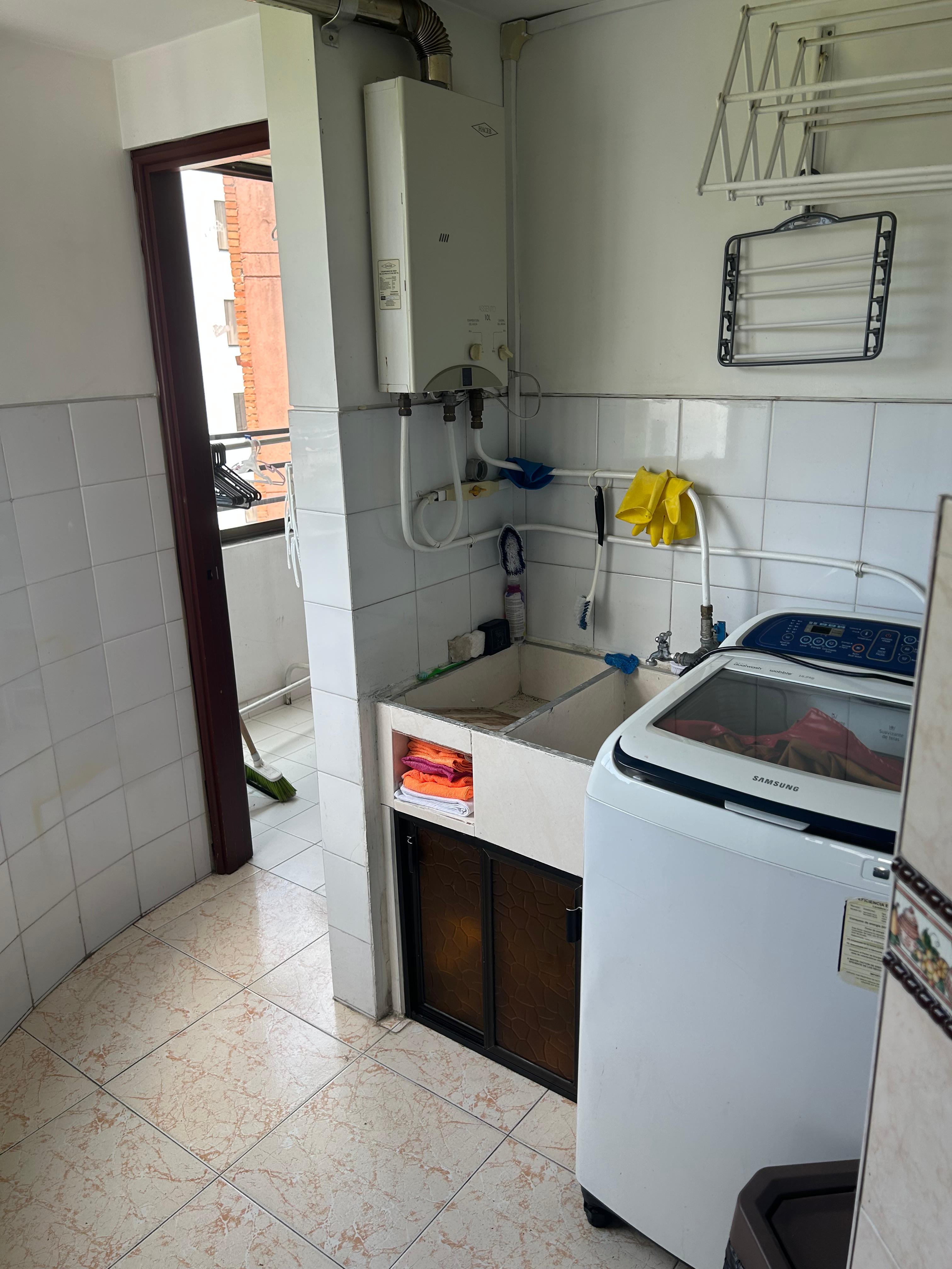 Apartamento en venta en Pinares, Pereira · foto 9 de 15