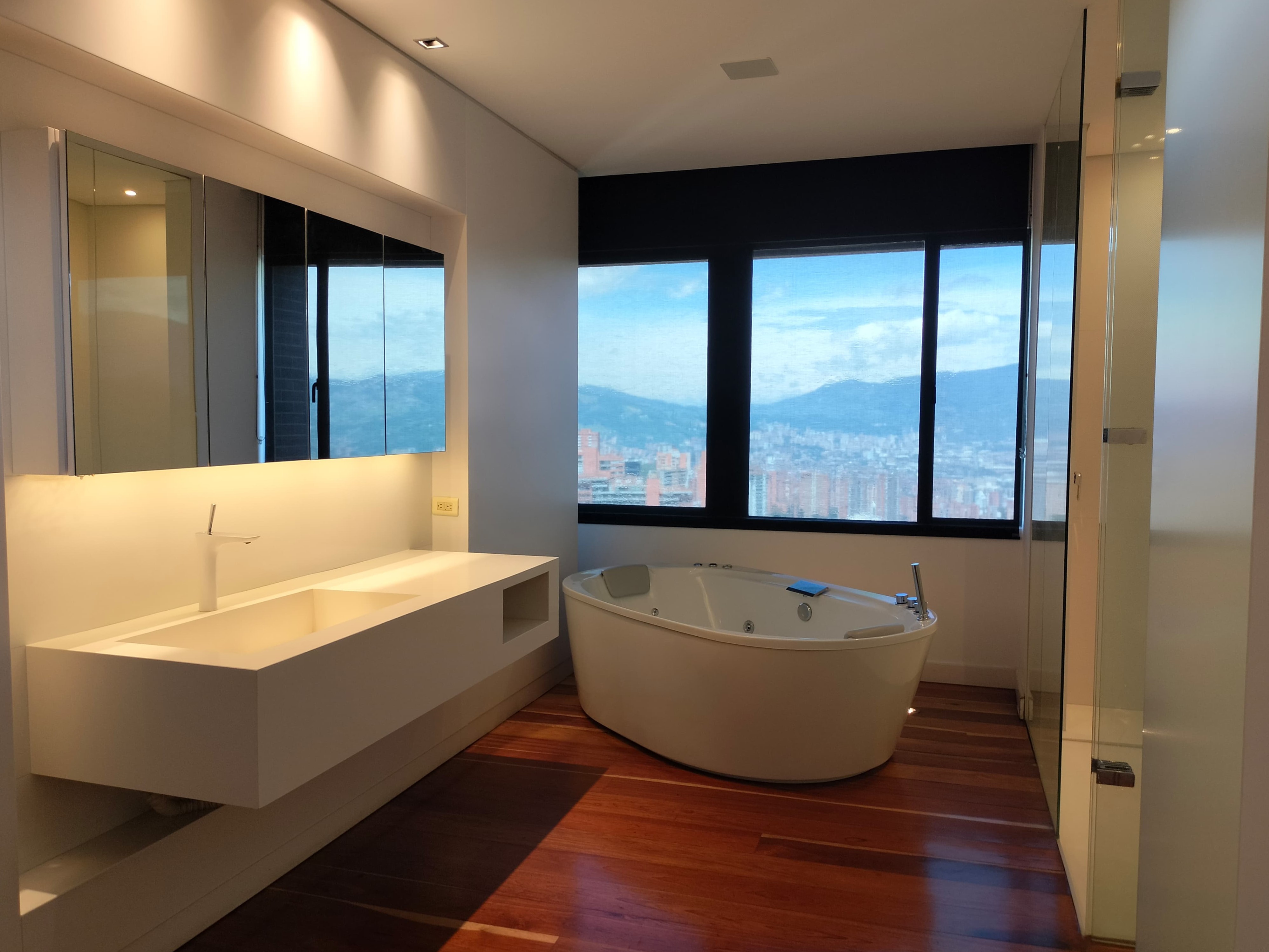 Apartamento en arriendo en El Poblado, Medellín · foto 18 de 20