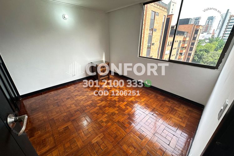 Apartamento de 3 alcobas en arriendo en Oviedo, Medellín, 118 m² · foto 18 de 24