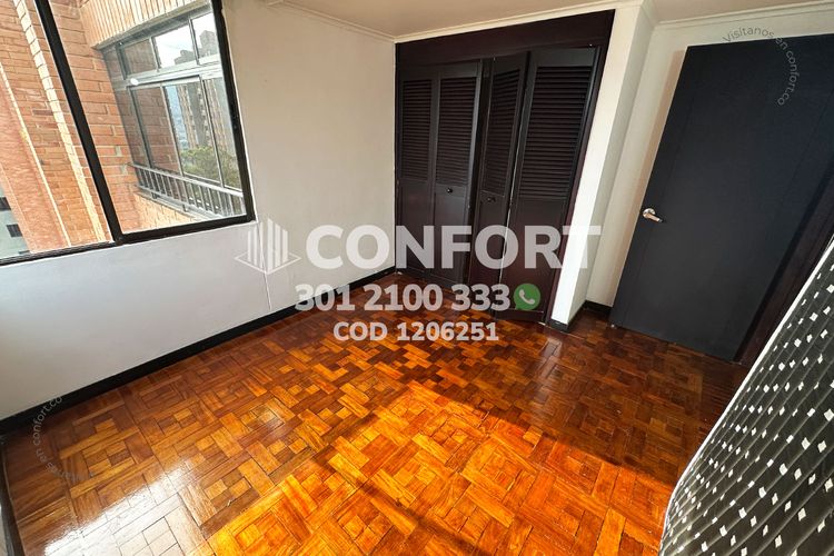 Apartamento de 3 alcobas en arriendo en Oviedo, Medellín, 118 m² · foto 22 de 24