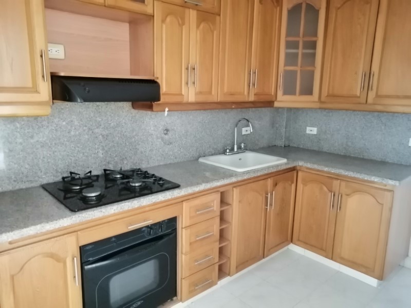 Apartamento en venta en El Portal, Envigado · foto 2 de 15