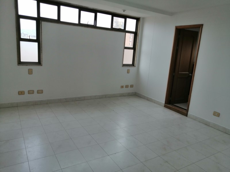 Apartamento en venta en El Portal, Envigado · foto 8 de 15