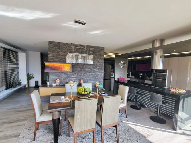 Apartamento de 3 alcobas en venta en Alejandria, Medellín, 253 m² · foto 4 de 20