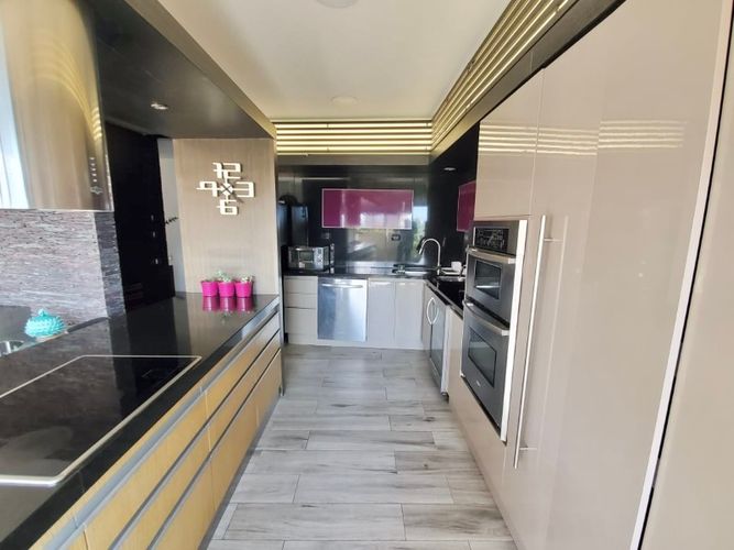 Apartamento de 3 alcobas en venta en Alejandria, Medellín, 253 m² · foto 7 de 20