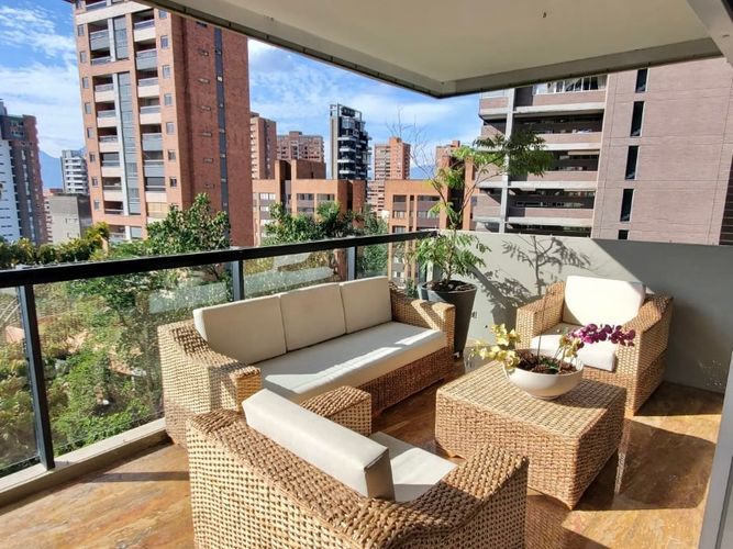 Apartamento de 3 alcobas en venta en Alejandria, Medellín, 253 m² · foto 16 de 20