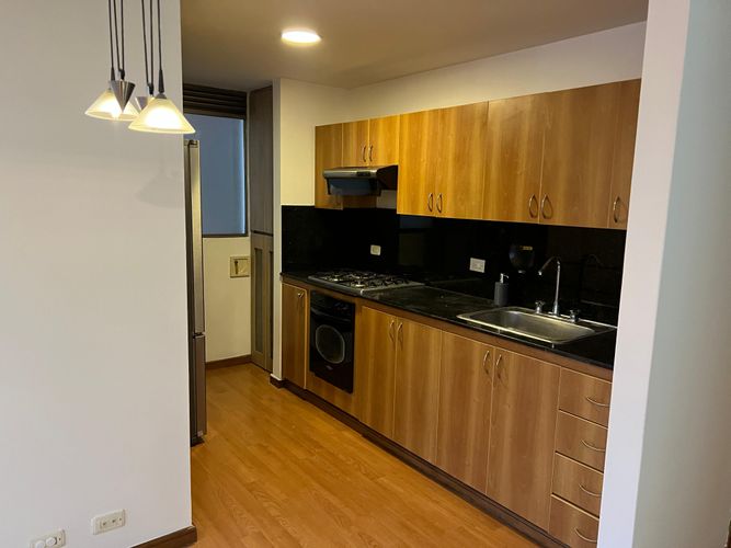 Apartamento de 1 alcoba en arriendo en El Poblado, Medellín, 87 m² · foto 3 de 8
