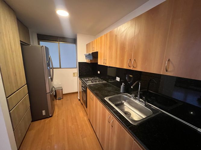 Apartamento de 1 alcoba en arriendo en El Poblado, Medellín, 87 m² · foto 4 de 8