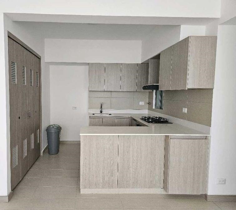 3BR Apartment in Cabeceras de llanogrande (78 m²) - 3