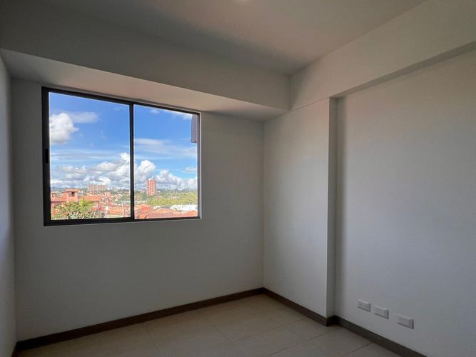 Apartamento de 3 alcobas en arriendo en Cabeceras De Llanogrande, Rionegro, 78 m² · foto 7 de 12