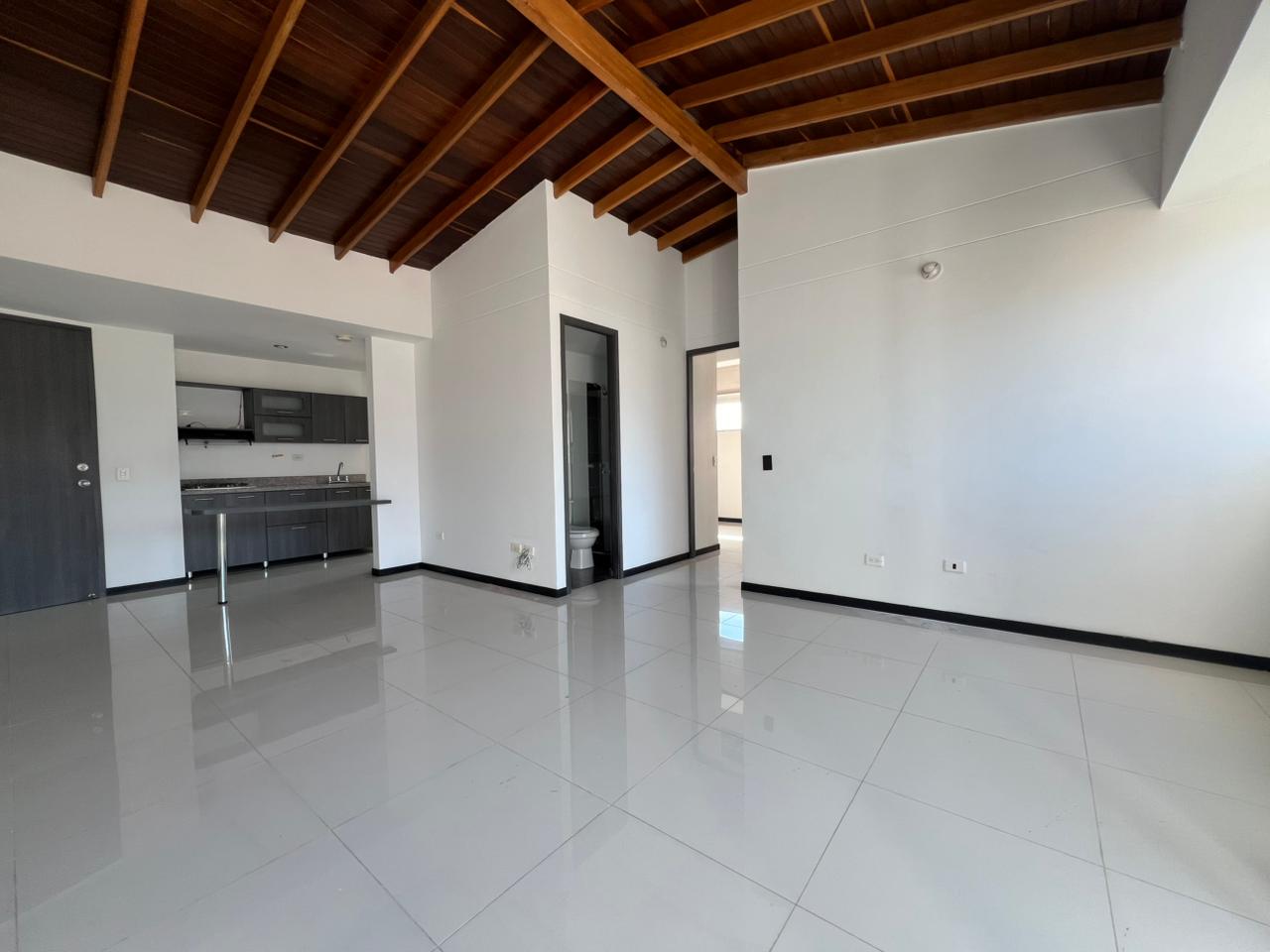 Apartamento en venta en Loma Benedictinos, Medellín · foto 4 de 13