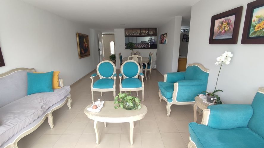 Apartamento de 3 alcobas en venta en Centro, Bucaramanga, 106 m² · foto 3 de 14