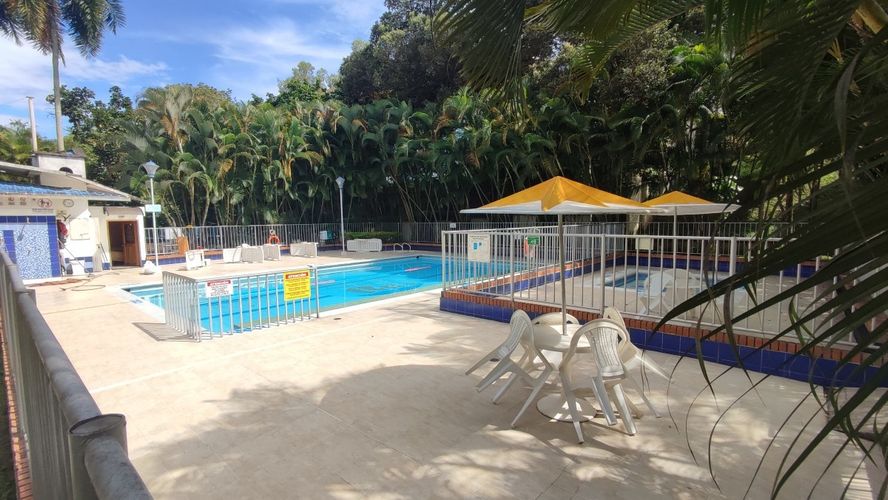 Apartamento de 3 alcobas en venta en Centro, Bucaramanga, 106 m² · foto 13 de 14