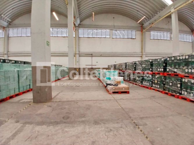 Bodega en arriendo en Pan De Azucar, La Estrella, 3500 m² · foto 4 de 17