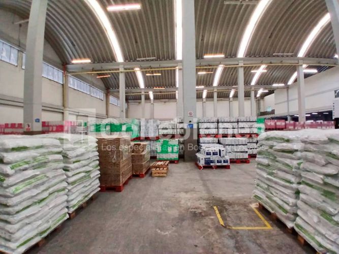 Bodega en arriendo en Pan De Azucar, La Estrella, 3500 m² · foto 7 de 17