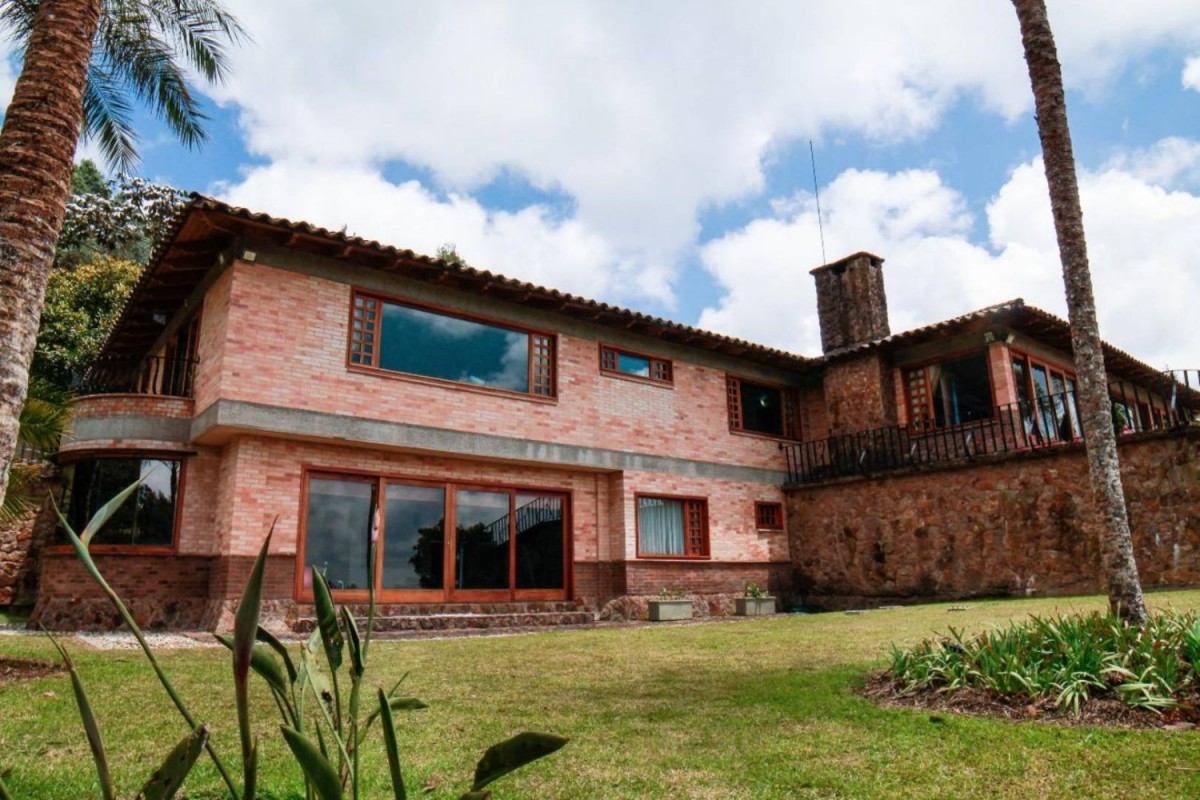 House for rent in Loma del Escobero, Envigado