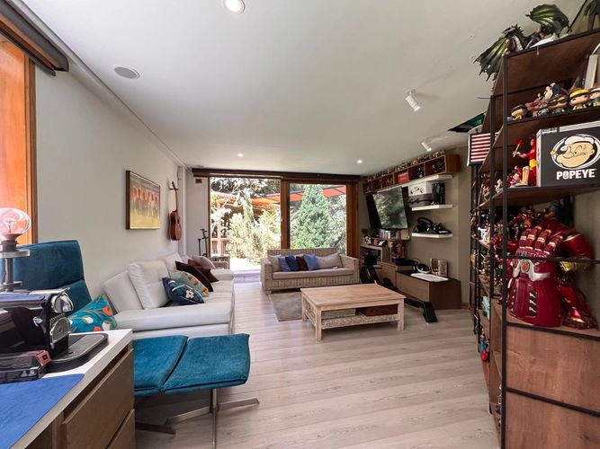 Casa de 5 alcobas en venta en Escobero, Envigado, 872 m² · foto 10 de 20