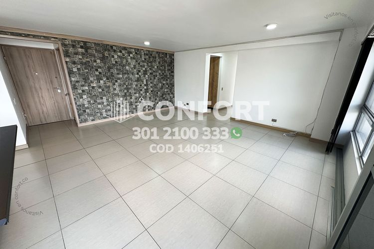 Apartamento de 3 alcobas en arriendo en San Diego, Medellín, 103 m² · foto 2 de 24