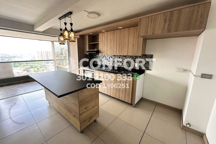 Apartamento de 3 alcobas en arriendo en San Diego, Medellín, 103 m² · foto 6 de 24