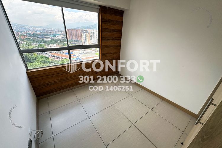 Apartamento de 3 alcobas en arriendo en San Diego, Medellín, 103 m² · foto 11 de 24