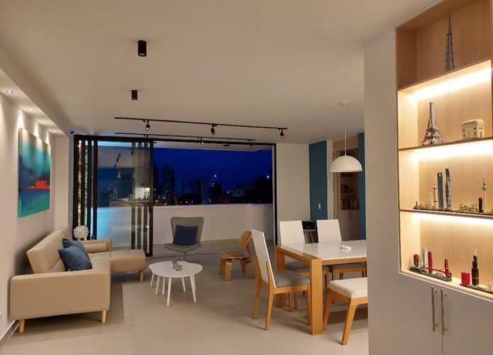 Apartamento de 3 alcobas en venta en Bellavista, Cali, 199 m² · foto 4 de 15