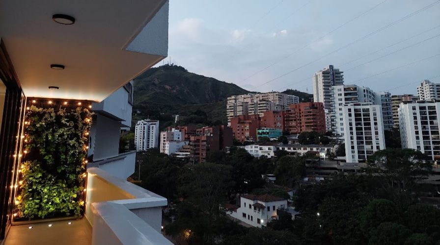 Apartamento de 3 alcobas en venta en Bellavista, Cali, 199 m² · foto 12 de 15