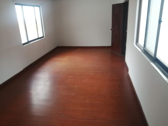 Casa de 11 alcobas en venta en Cr San Sebastian, Chía, 430 m² · foto 8 de 16